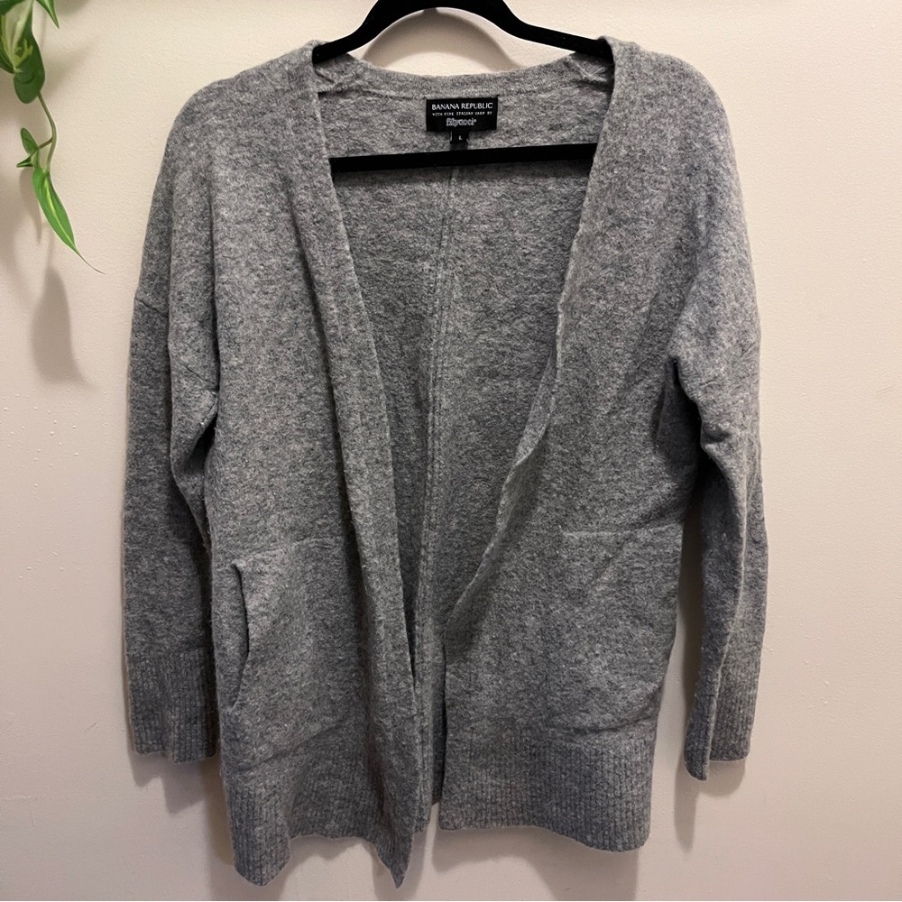 Banana Republic Open-Front Gray Cardigan